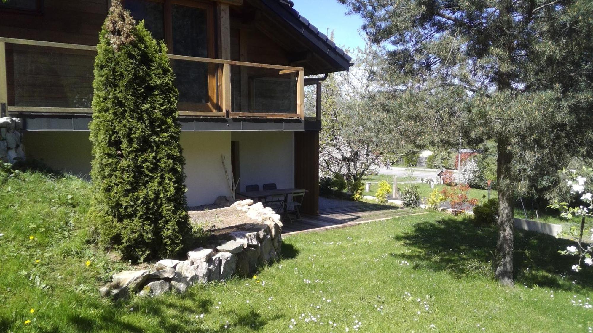 Studio Des Dents De Lanfon Talloires Exterior photo